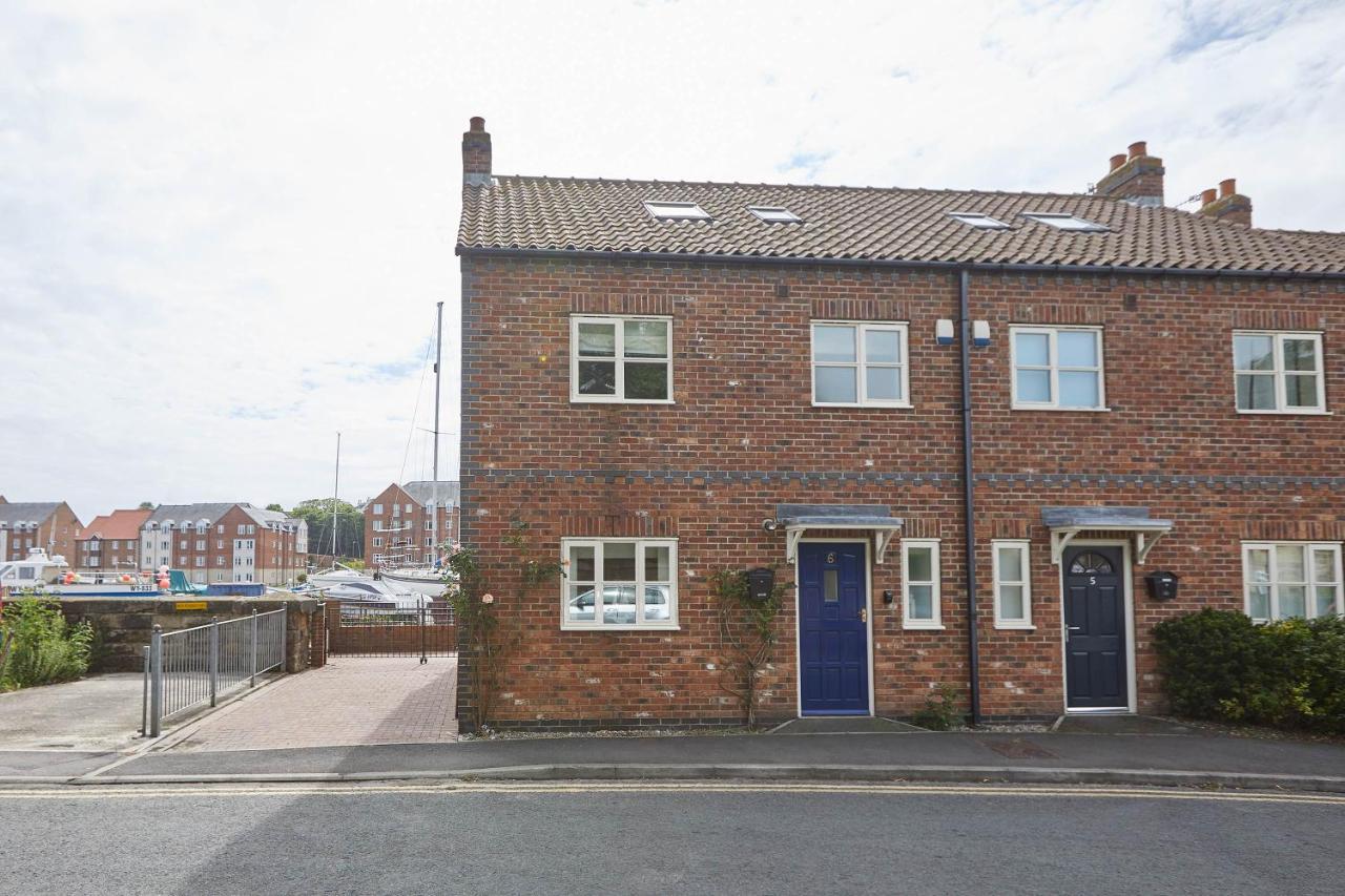 Host & Stay - The Railway Retreat Whitby Exterior foto